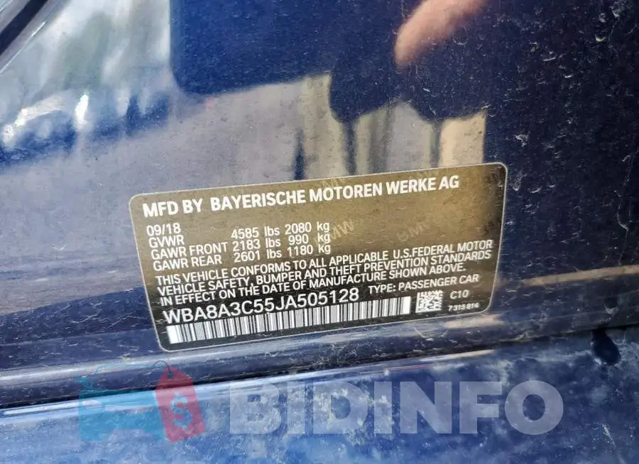 WBA8A3C55JA505128 Photo# 12
