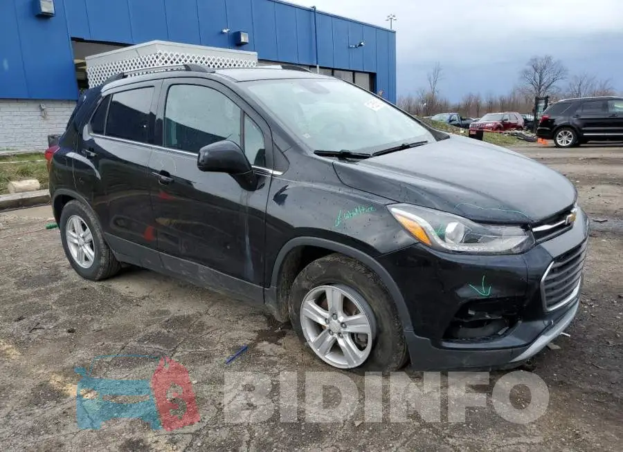 3GNCJLSB1HL284318 Photo# 4