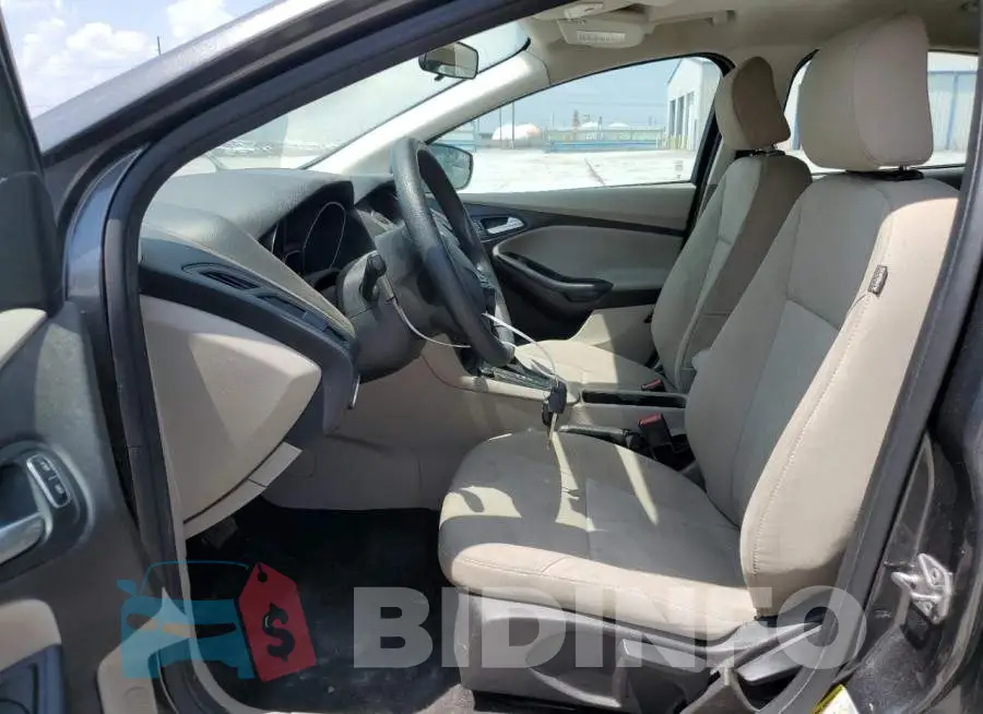 1FADP3K22GL372211 Photo# 7