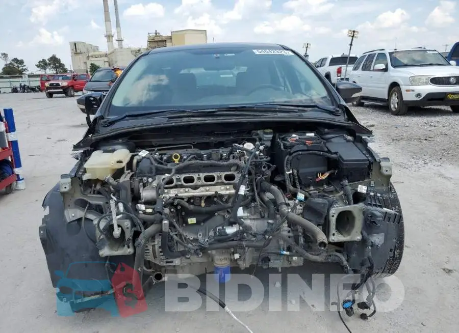 1FADP3K22GL372211 Photo# 5