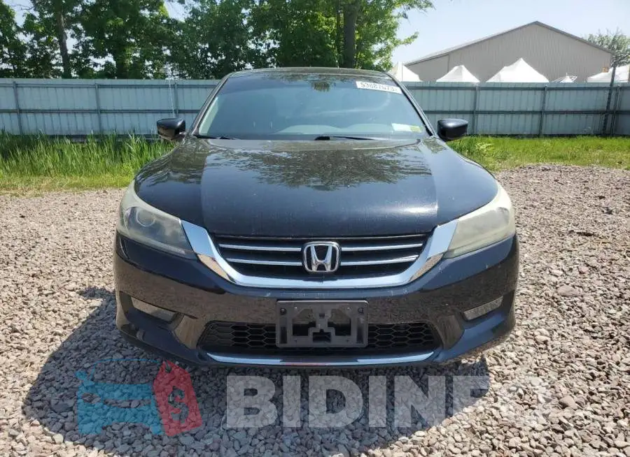 1HGCR2F50EA269894 Photo# 5