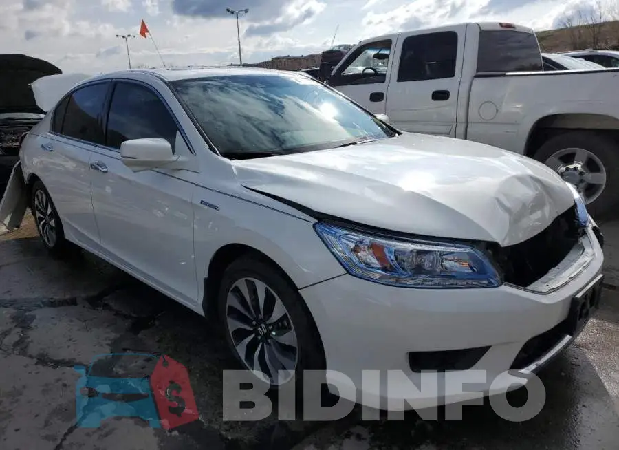 1HGCR6F72FA011743 Photo# 4