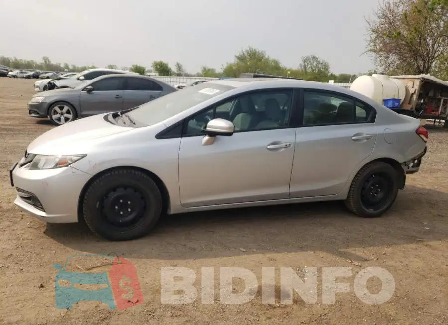 2HGFB2F51FH018936 Photo# 1