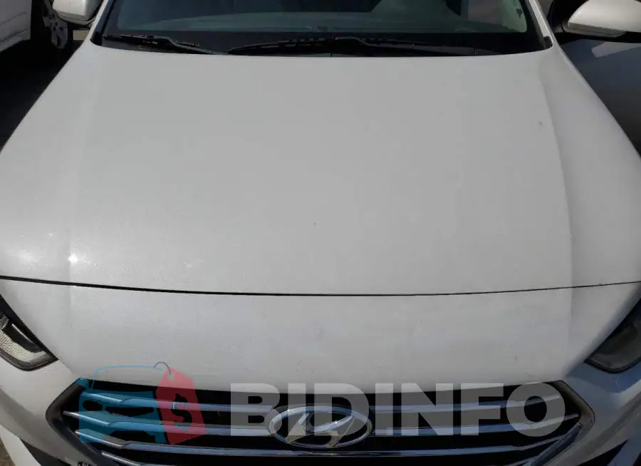 3KPC24A38KE062926 Photo# 11