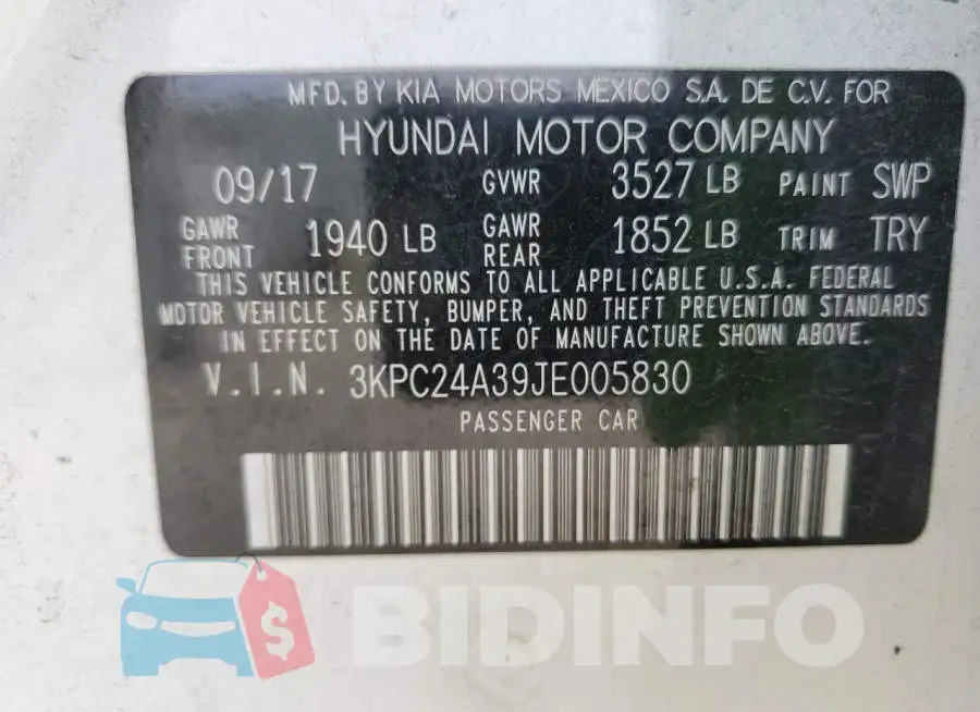 3KPC24A39JE005830 Photo# 12
