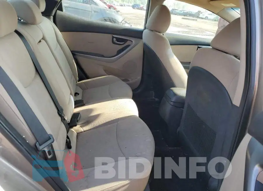 5NPDH4AE8GH655208 Photo# 10