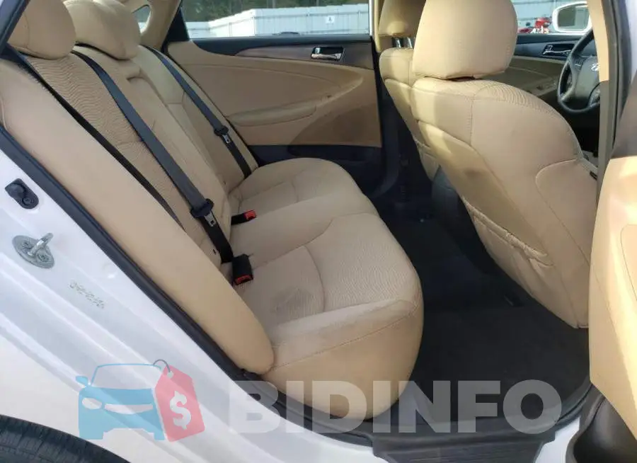 KMHEC4A48FA128412 Photo# 6