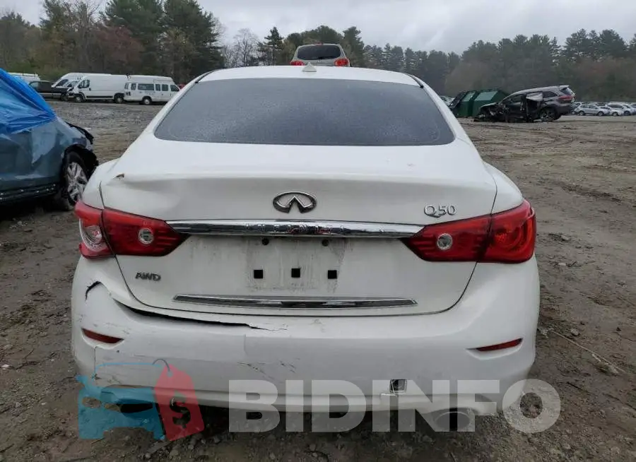 JN1BV7AR8FM405107 Photo# 6