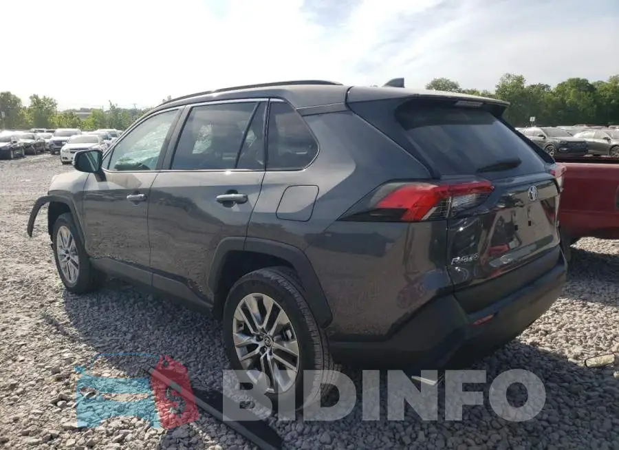 2T3C1RFV8PC226022 Photo# 2