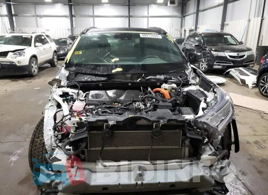 2T3E6RFV4MW004744 Photo# 5