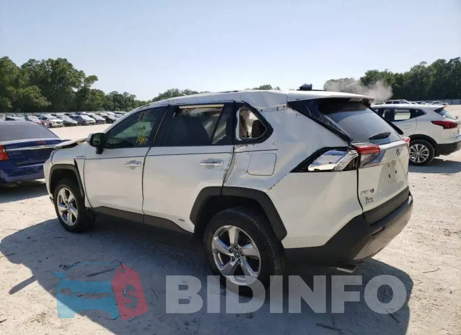 4T3DWRFV8LU010573 Photo# 2