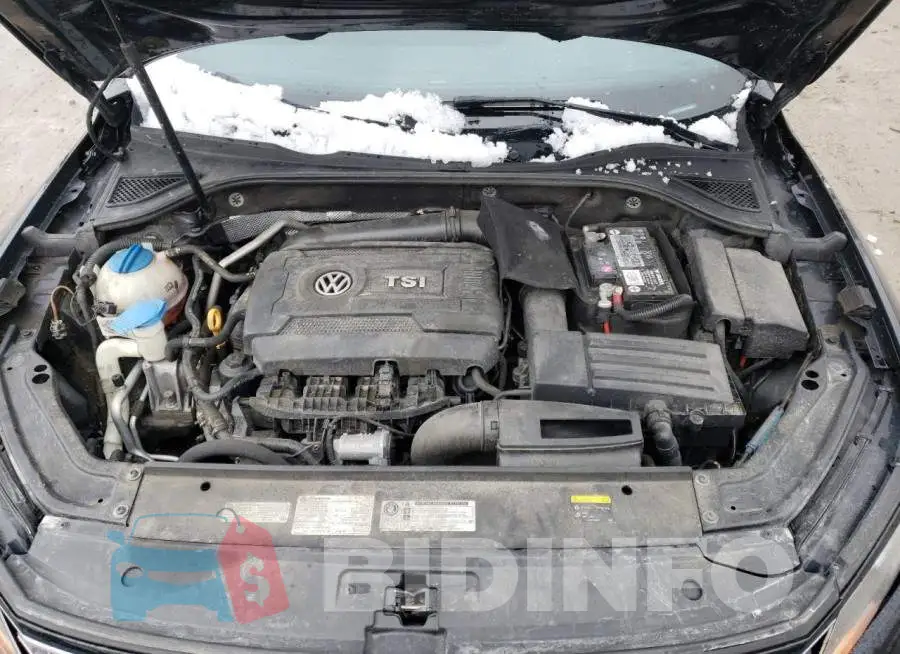 1VWBT7A32HC019335 Photo# 12