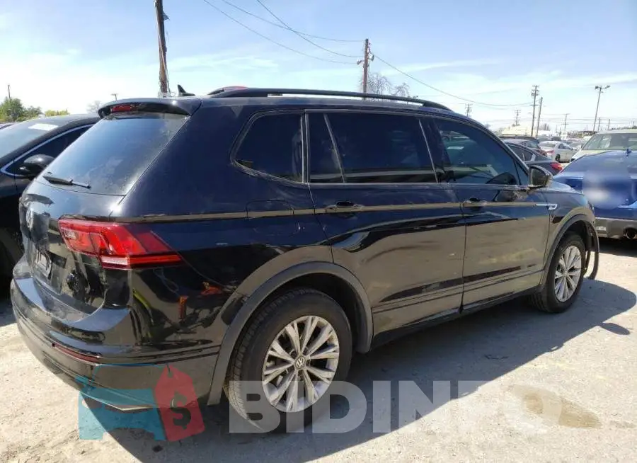 3VV3B7AX8KM118276 Photo# 3