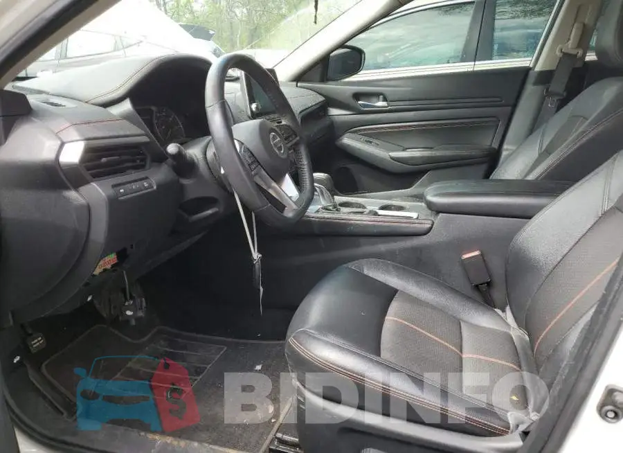 1N4BL4CV3KC167622 Photo# 7