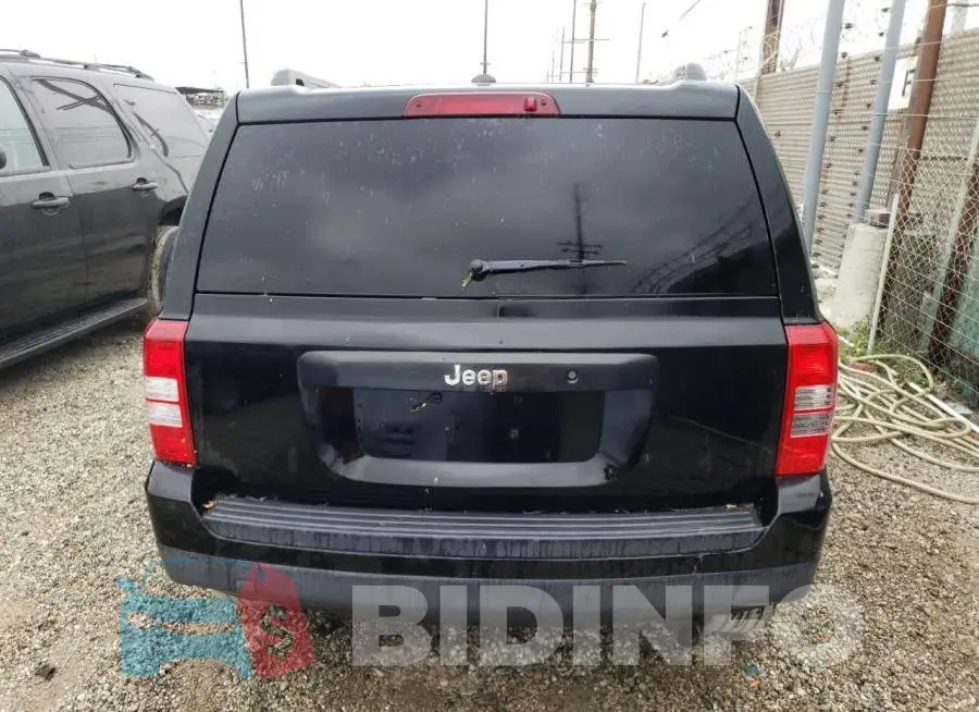 1C4NJPBB3GD562035 Photo# 6