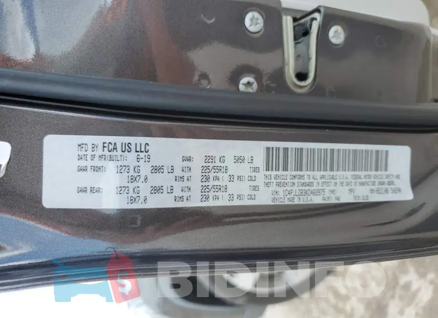 1C4PJLDB3KD469975 Photo# 13