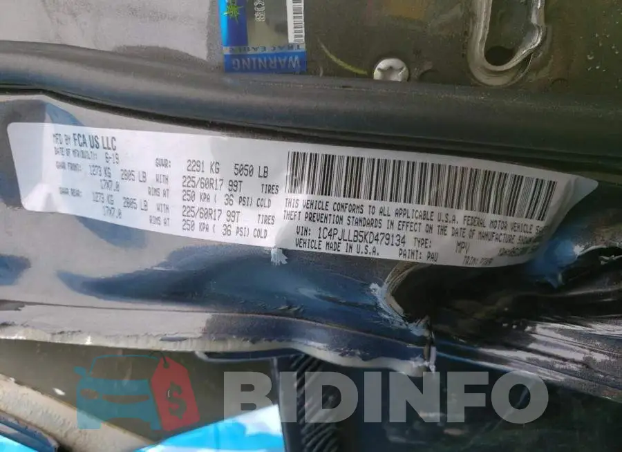 1C4PJLLB5KD479134 Photo# 13