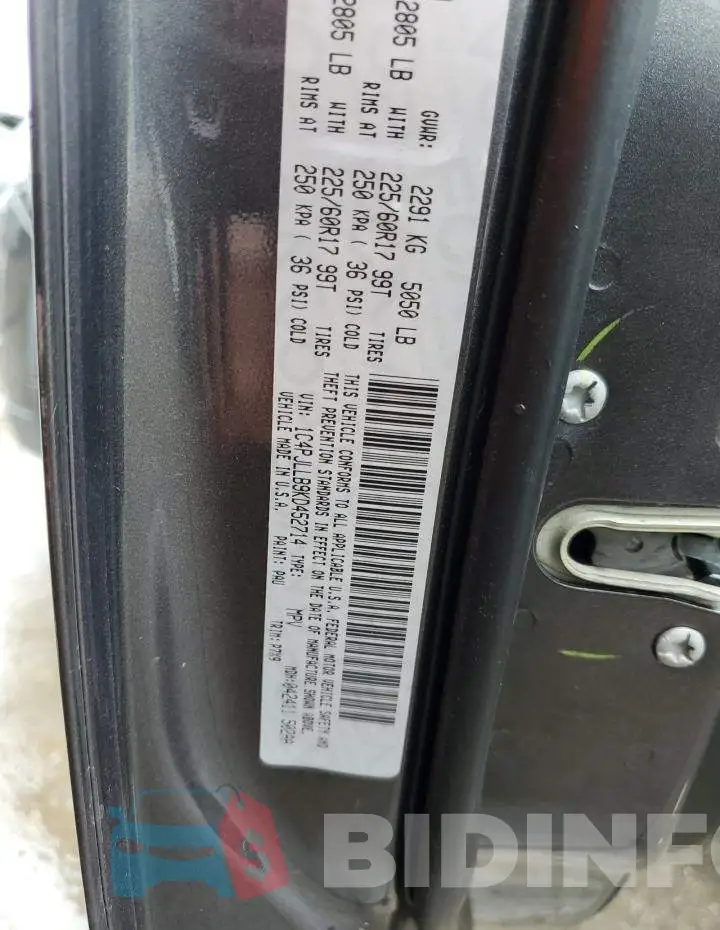 1C4PJLLB9KD452714 Photo# 12