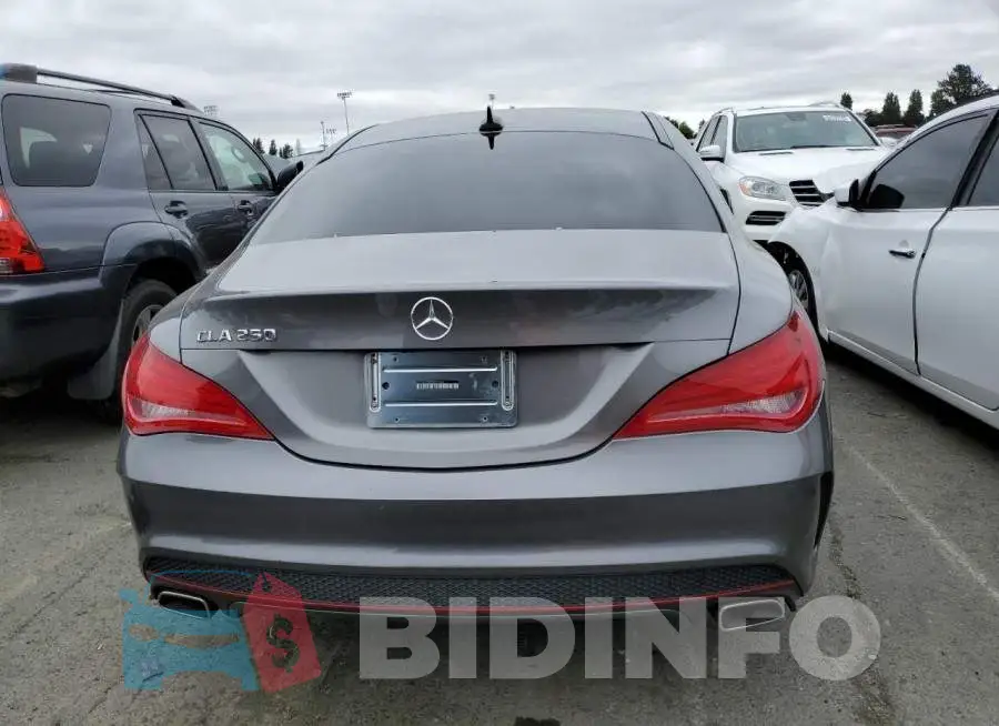 WDDSJ4EB3FN215543 Photo# 6