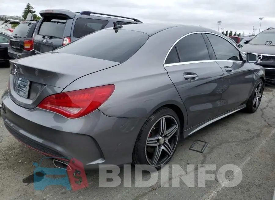 WDDSJ4EB3FN215543 Photo# 3