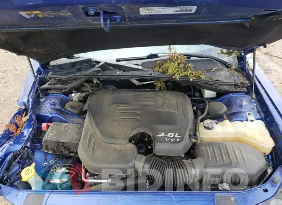 2C3CDZAG4KH668808 Photo# 11