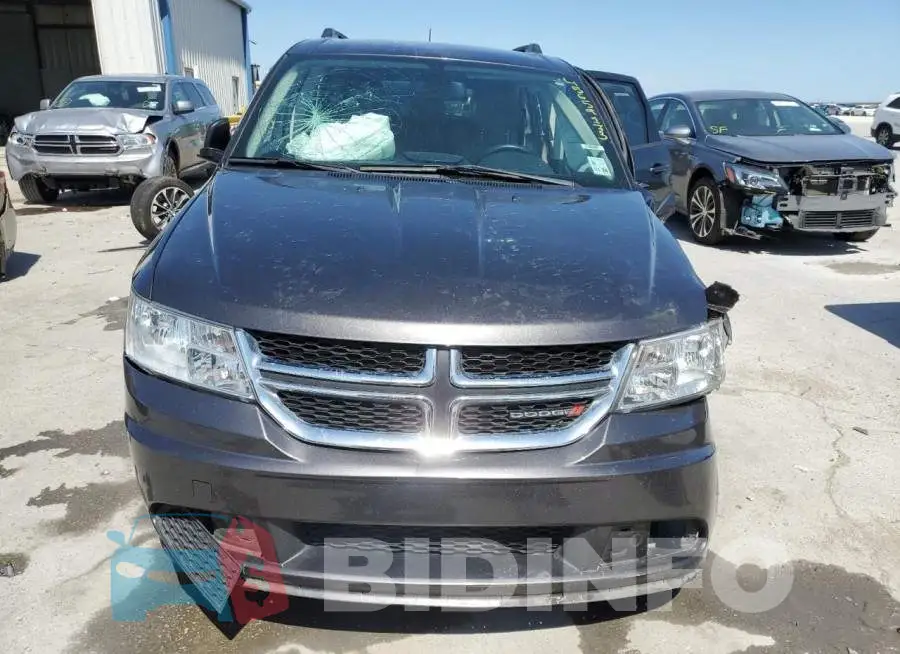 3C4PDCAB5LT180426 Photo# 5