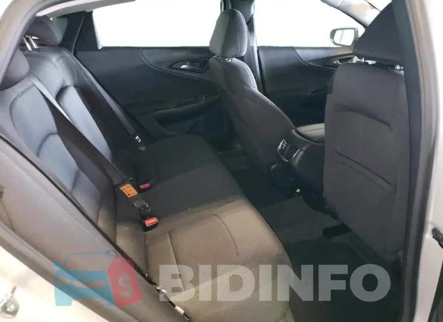 1G1ZD5ST4NF174019 Photo# 10