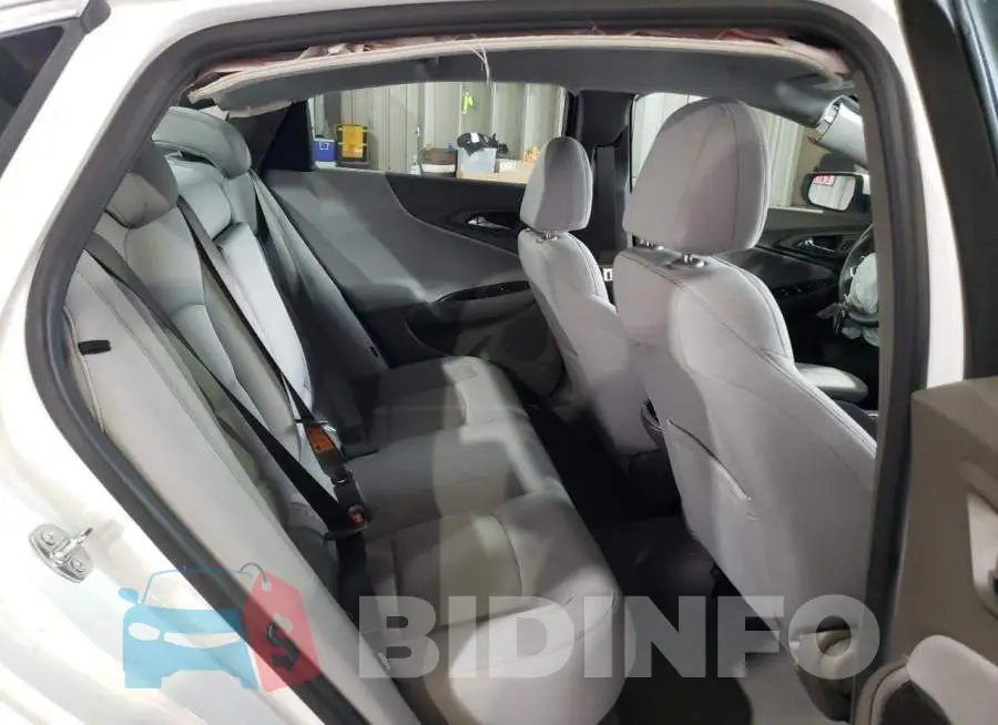 1G1ZD5ST8NF200511 Photo# 10