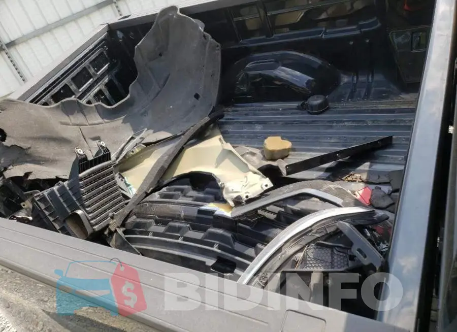 1GCHSCEA4M1236943 Photo# 12