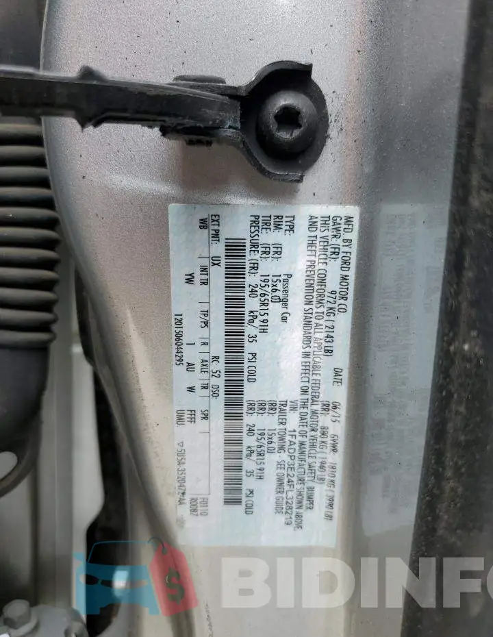 1FADP3E24FL328219 Photo# 13