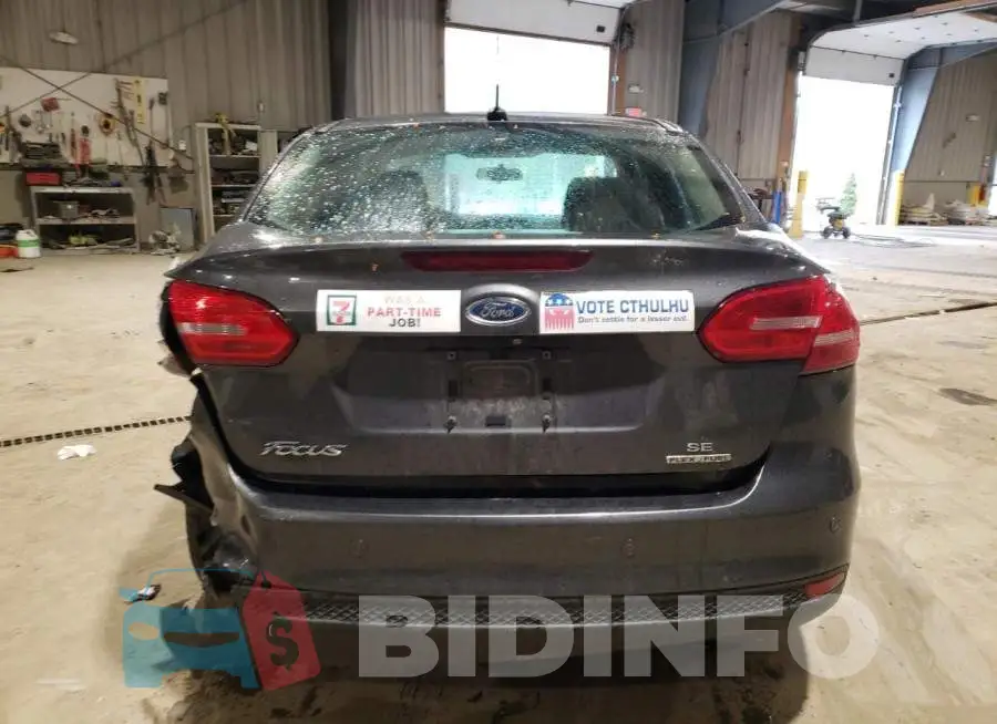 1FADP3F22FL209857 Photo# 6