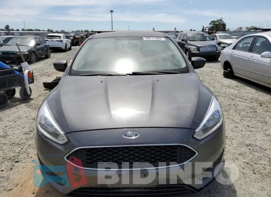 1FADP3F22JL250711 Photo# 5