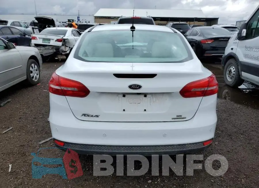 1FADP3F26GL306786 Photo# 6