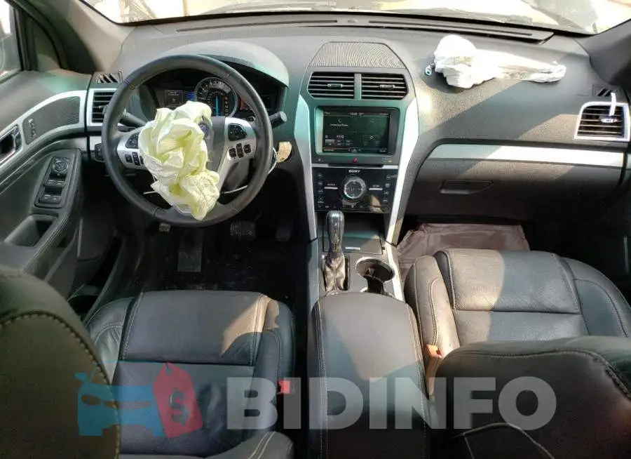 1FM5K8GT5EGC57924 Photo# 8