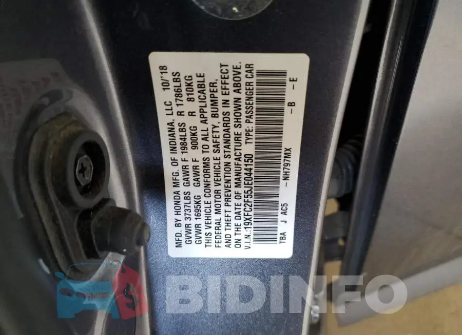 19XFC2F55JE044150 Photo# 12