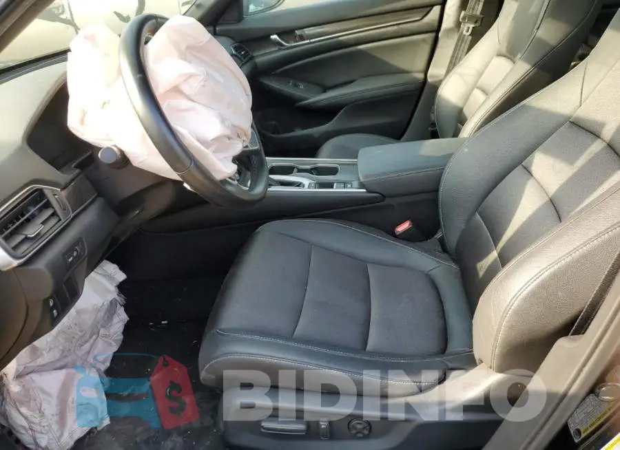 1HGCV1F38KA005242 Photo# 7