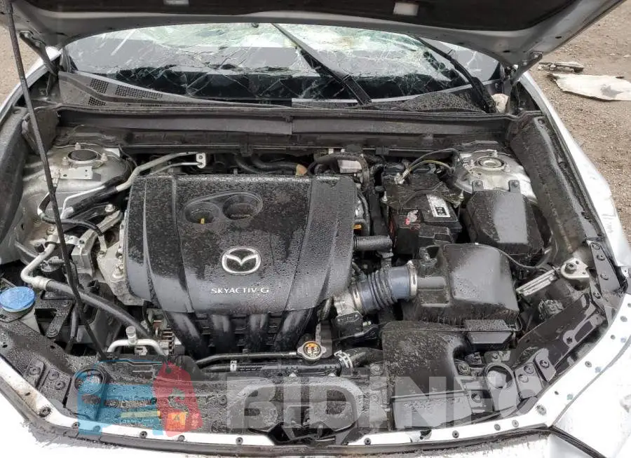 3MVDMACL4LM118697 Photo# 12
