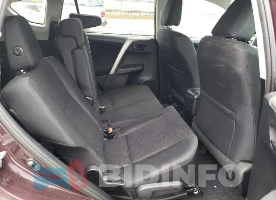 2T3ZFREV2GW256175 Photo# 11