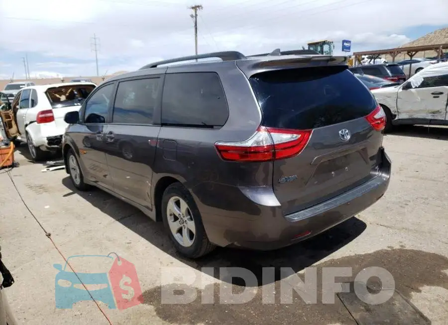 5TDKZ3DC9JS936282 Photo# 2
