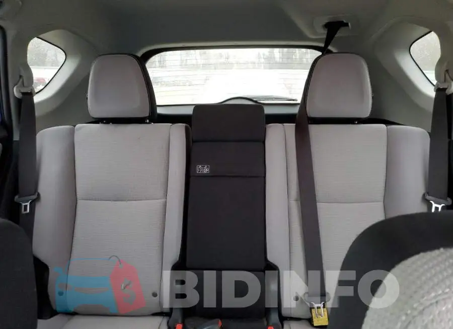 JTMRJREV1HD110945 Photo# 10