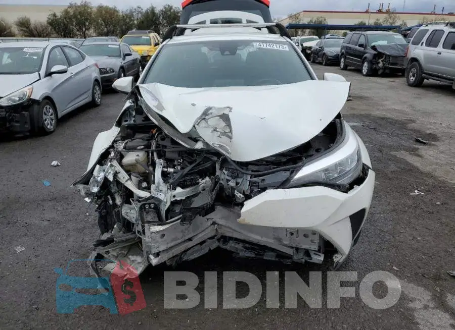 JTNKHMBX2L1067065 Photo# 5