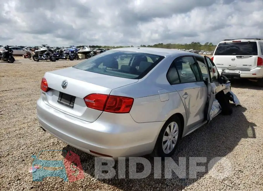 3VW2K7AJ2EM417009 Photo# 3
