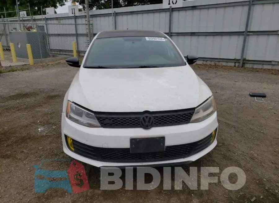 3VW4T7AJ5EM388157 Photo# 5