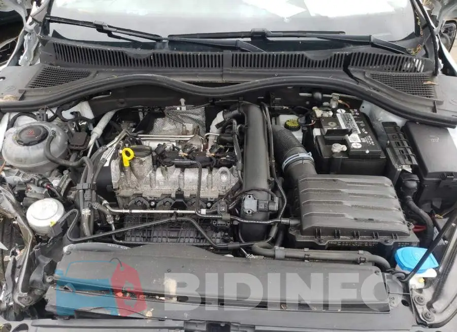3VWCB7BU8KM142934 Photo# 7