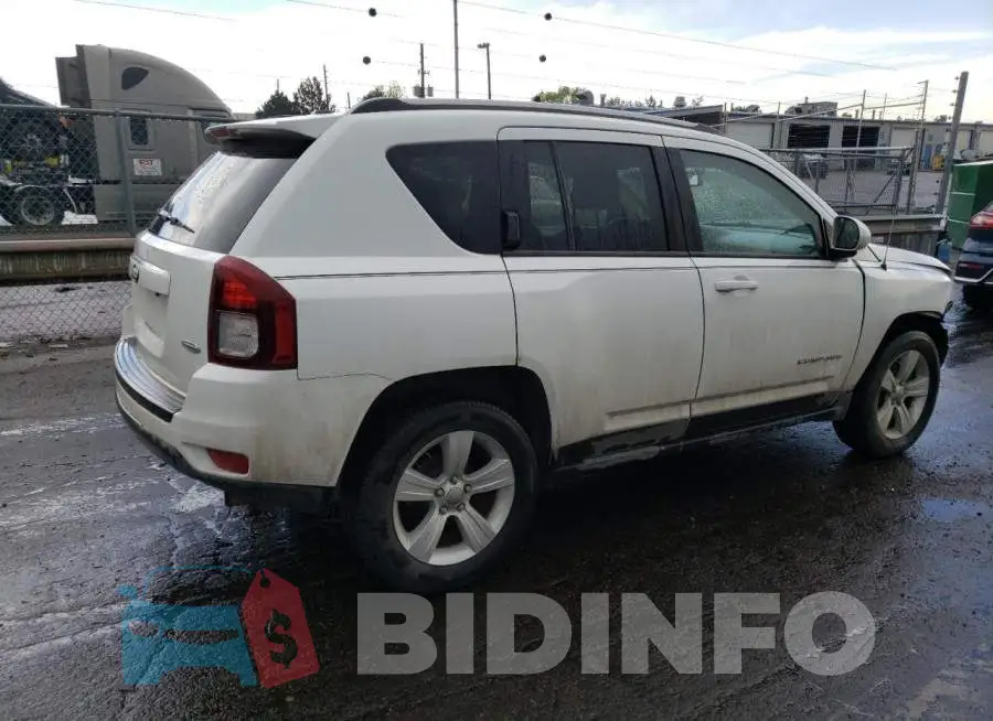 1C4NJDEB3HD158793 Photo# 3
