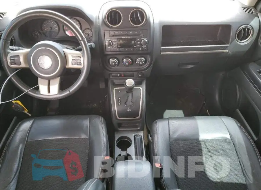1C4NJPBB3GD684443 Photo# 8