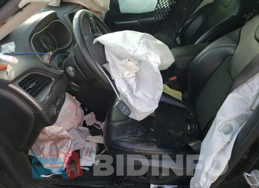 1C4PJMLB8KD245219 Photo# 7