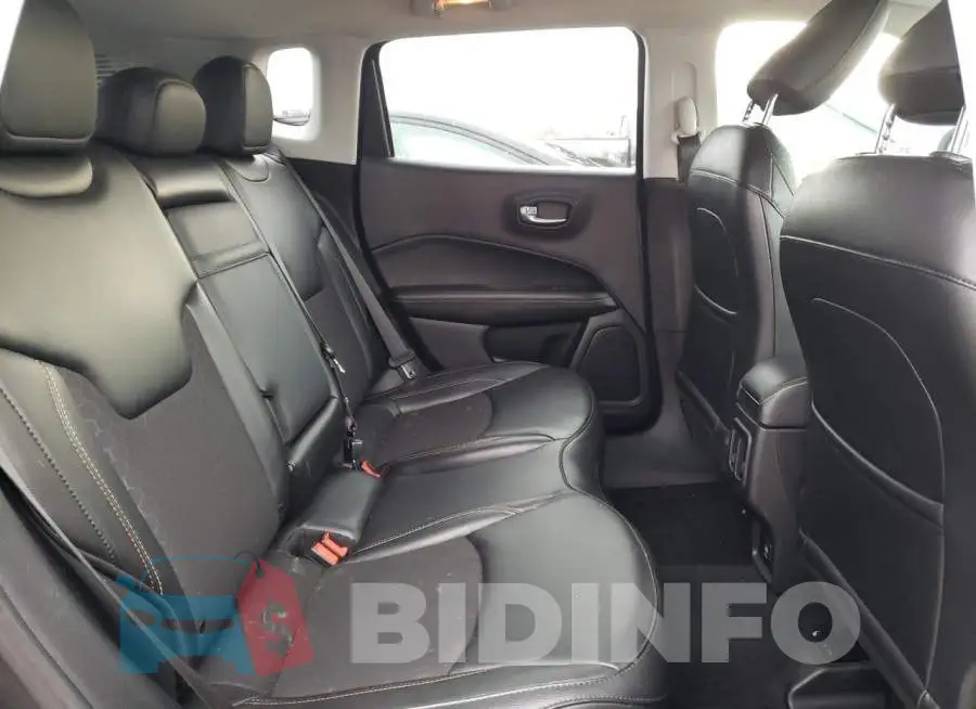 3C4NJCBB4LT108308 Photo# 11