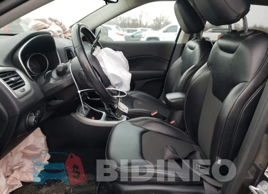 3C4NJCBB4LT108308 Photo# 7