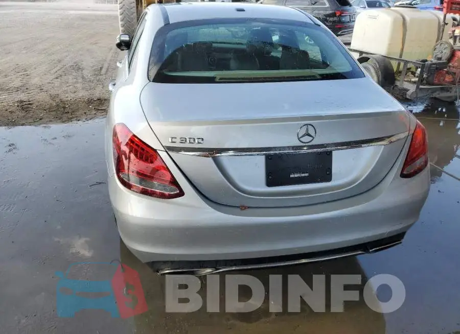 55SWF4JB4FU082887 Photo# 6